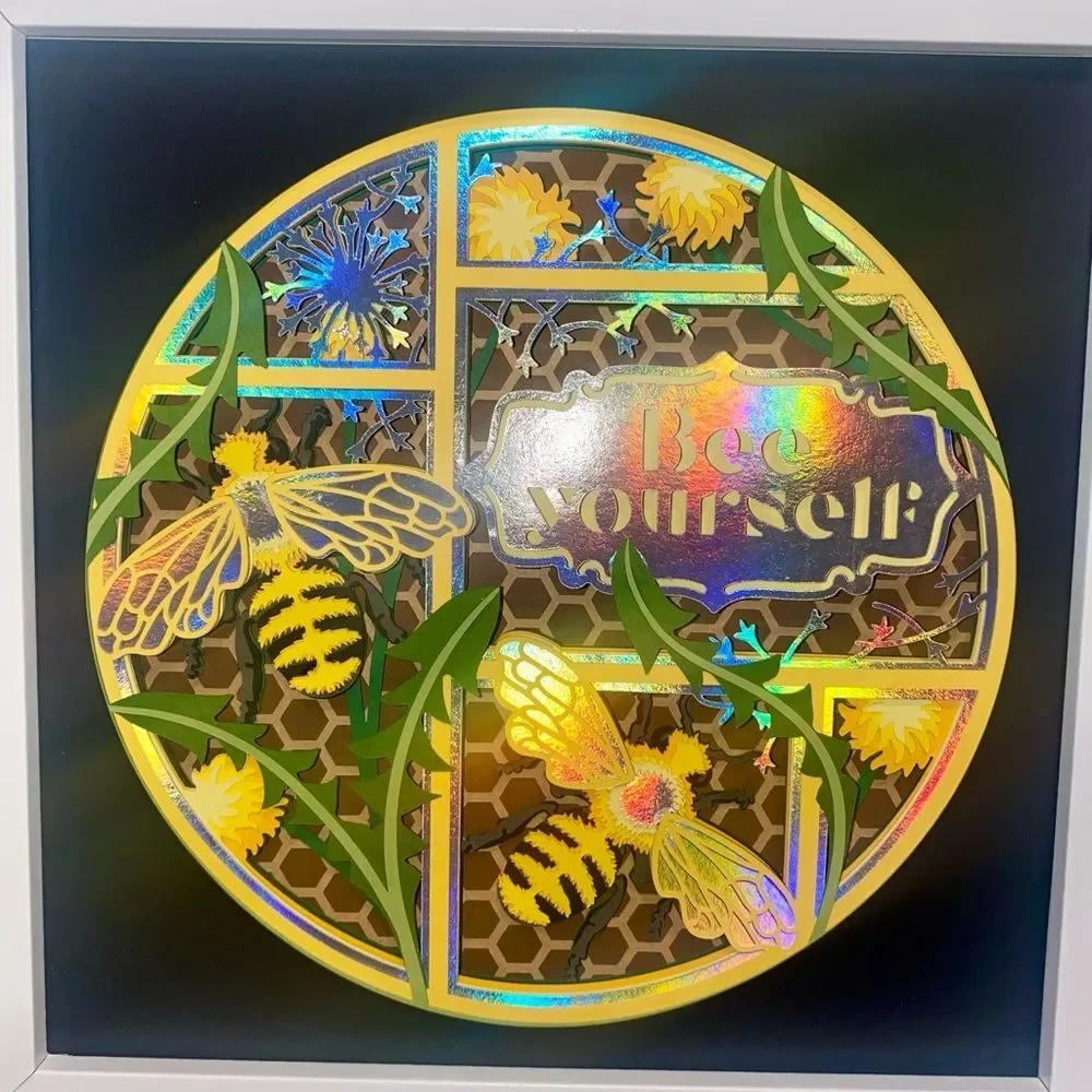 3D Bee Yourself Shadowbox